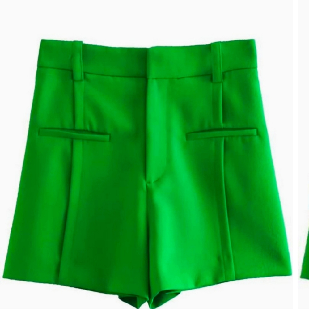 ZARA 💥💥High waisted Shorts 🤩🤩New with tags 👌 😎